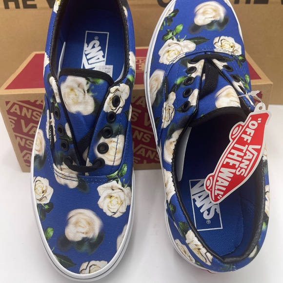Vans Men’s Era
(Romantic Floral) Lapis Blue Sneakers 
VN0A38FRVP9 - Picture 15 of 16